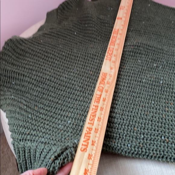 NWOT Olive green Cardi - Picture 4 of 6